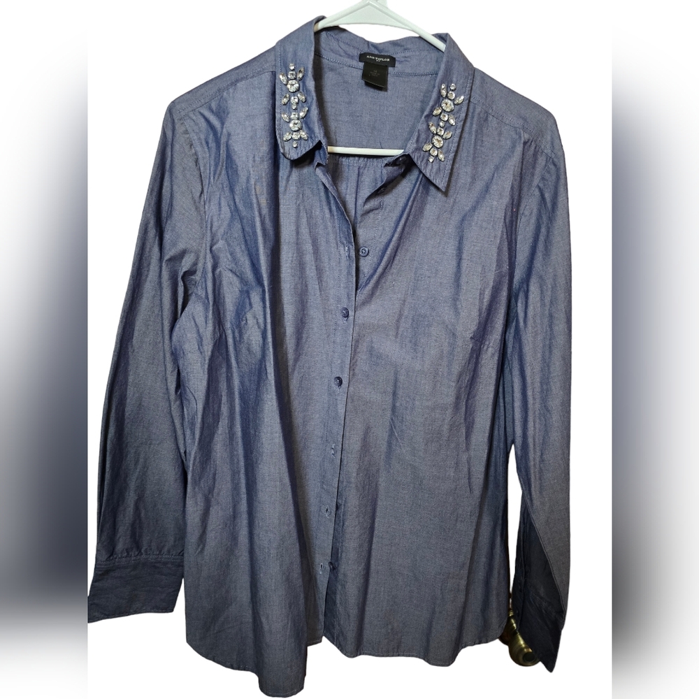 Ann Taylor women embellished collar shirt